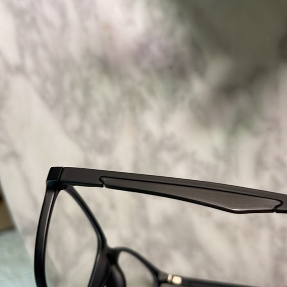 ANRRI Blue Light Blocking Glasses - matte black, case included, like new - Picture 13 of 16